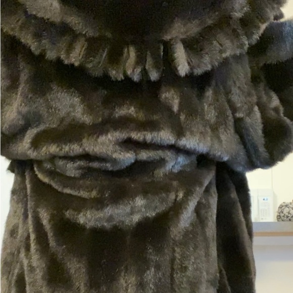 Faux Fur Brown mid-thigh Sz 8-10 - Picture 7 of 7